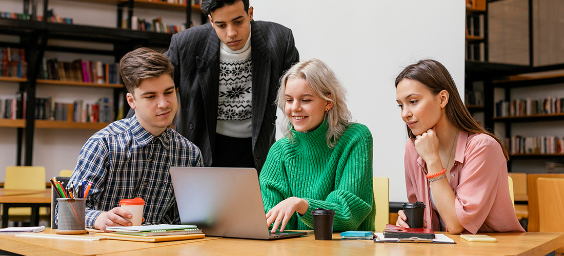 Context is Key: Harnessing the Potential of Contextualised Learning Materials in RTO Education and Training