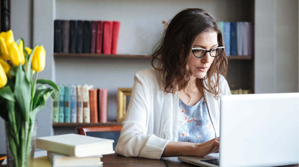 10-helpful-online-resources-for-college-students-1024x574